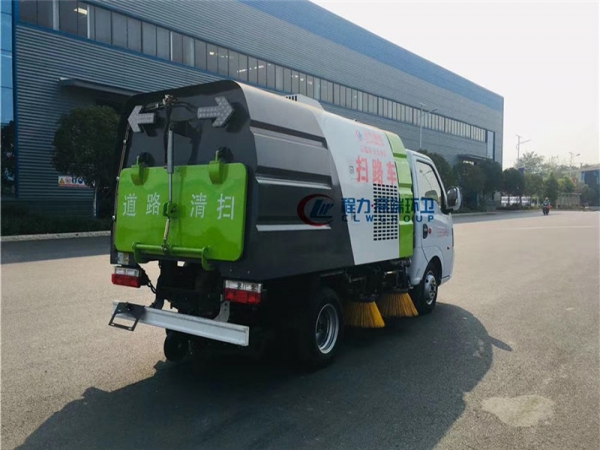 國六東風(fēng)途逸3方（0.5水2塵）掃路車