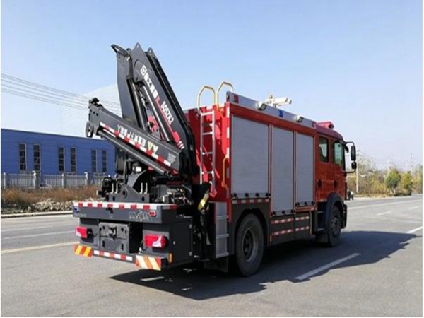 德國(guó)曼搶險(xiǎn)救援消防車